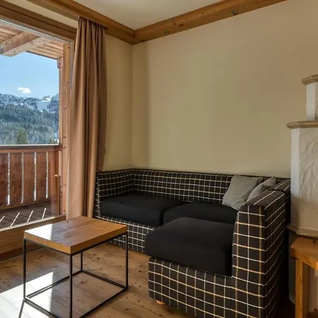 Maribel Hotel Madonna
