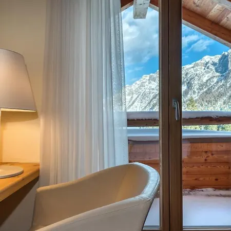 Maribel Hotel 4*